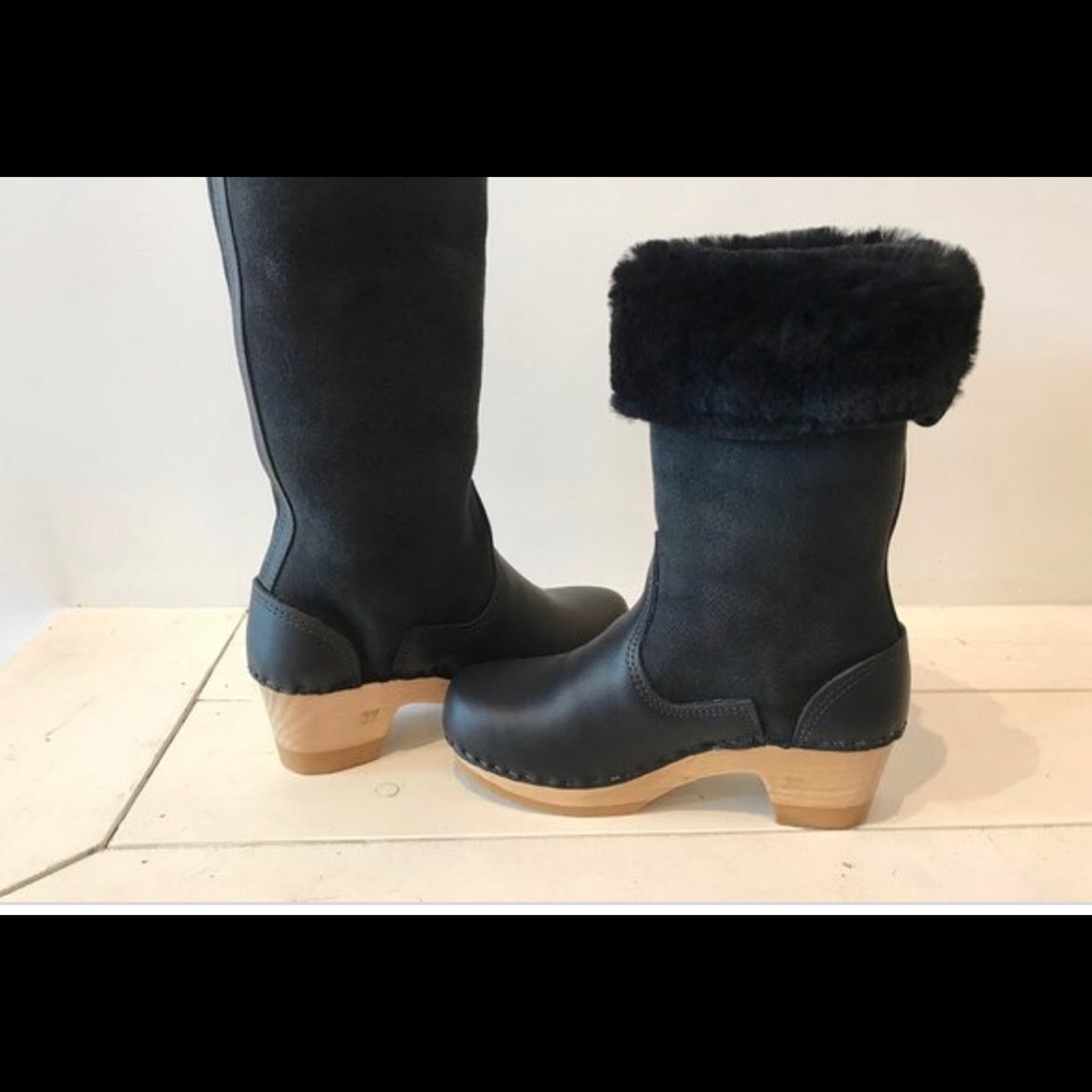 No. 6 Wooden Heel, Clog Boots, size 42 (10)